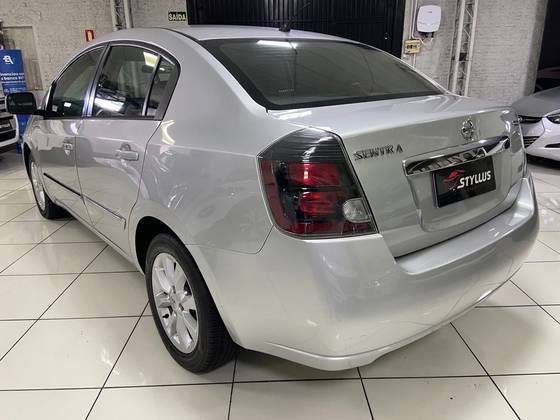 NISSAN SENTRA 2.0 16V FLEX 4P AUTOMÁTICO